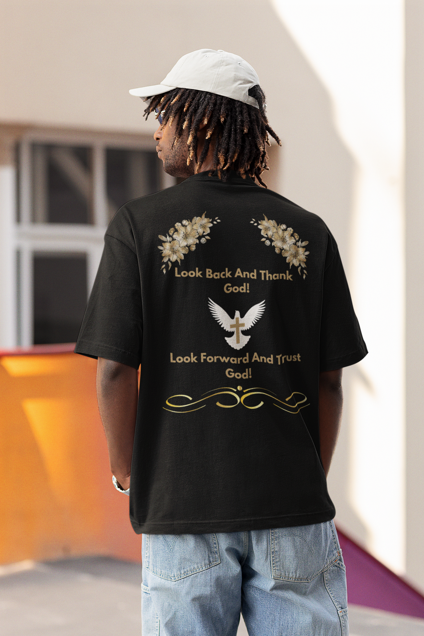 "Look Forward And Trust God" 100% Cotton Short-Sleeve T-Shirt